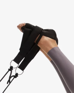 Stance -Fashion Clothing SHOT09 074 R2 62f79e1f bcd9 47c4 92b2 5ed17709f5c5